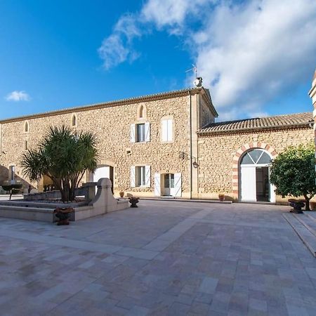 فيلا Domaine Mas Begon Aigues-Vives  المظهر الخارجي الصورة
